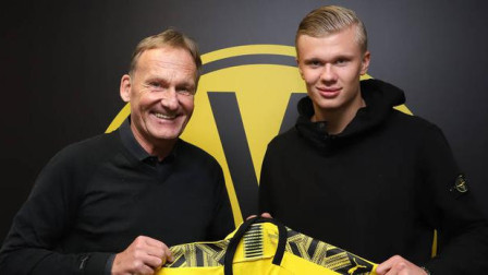 而是边锋爆 而是边锋爆